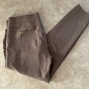 Olive green Micheal Kors pull on skinny pant